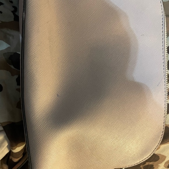 Michael Kors - Picture 2 of 2